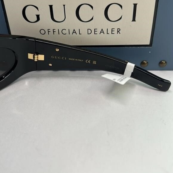 New Authentic GUCCI GG1247s 001 Black/Gold Oval sunglasses main image 13